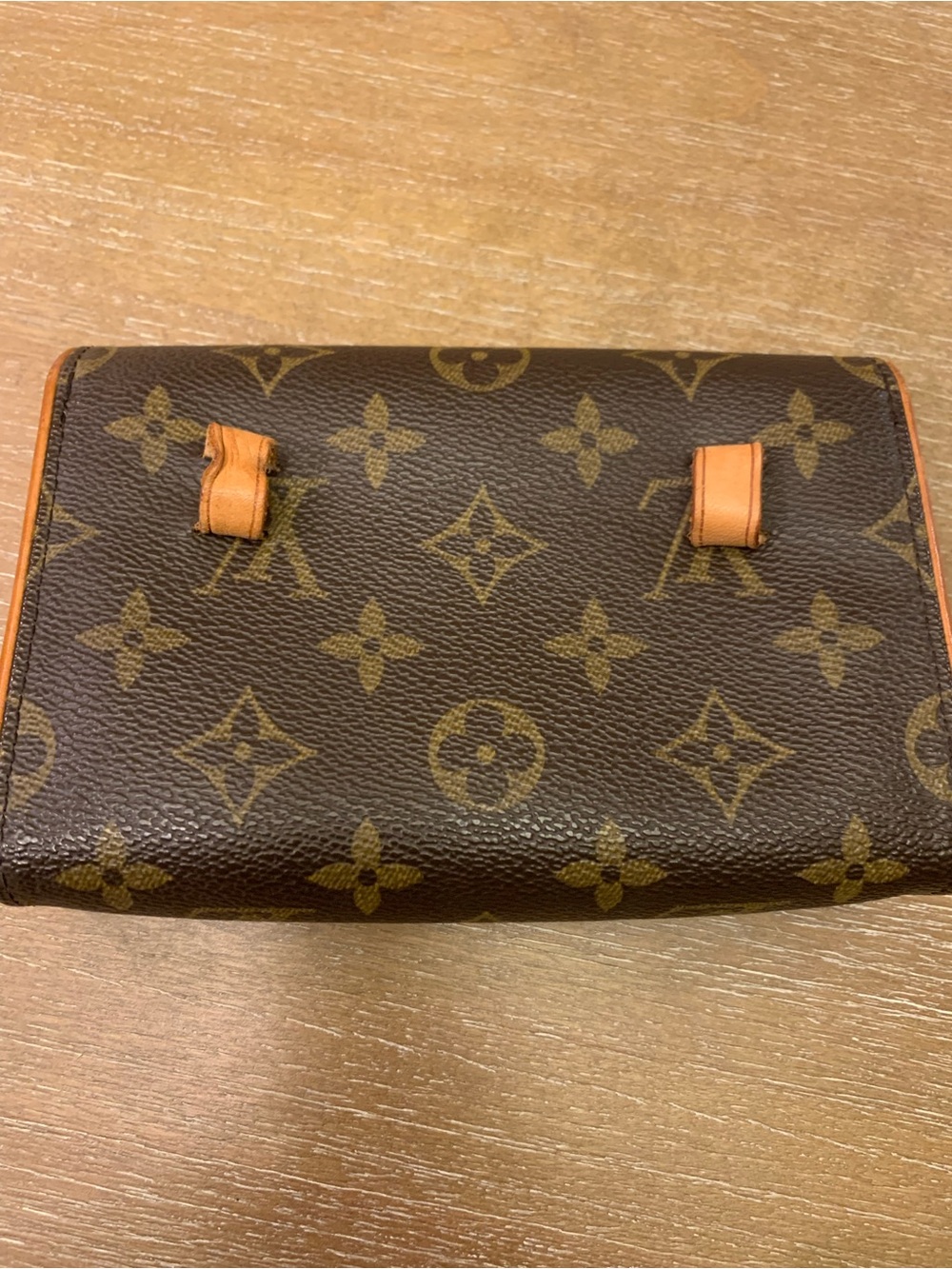 Louis Vuitton Monogram Pochette Florentine Waist Bag - Picture 7 of 16